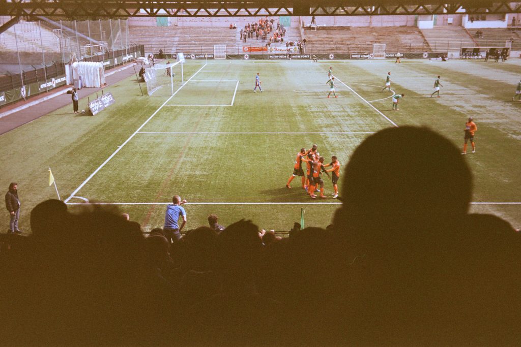 Tribune Red Star Laval football buvette