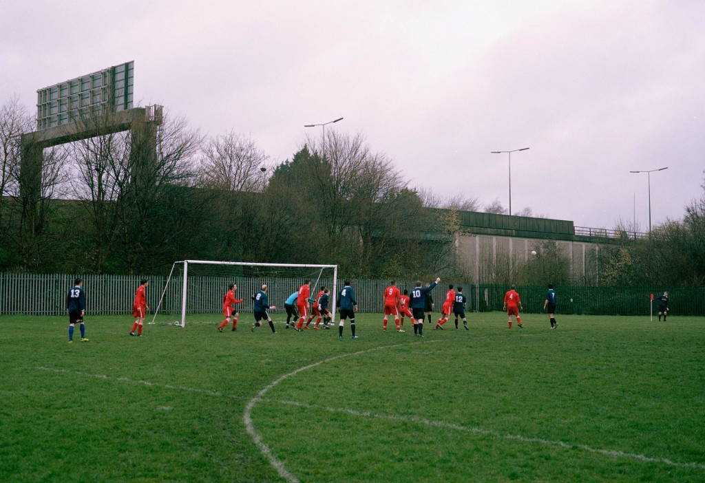 ross cooke, home, photographe, culture football, football populaire, district football, football dimanche, coach, la buvette de gustave, buvette, gustave le populaire, dorian beaune