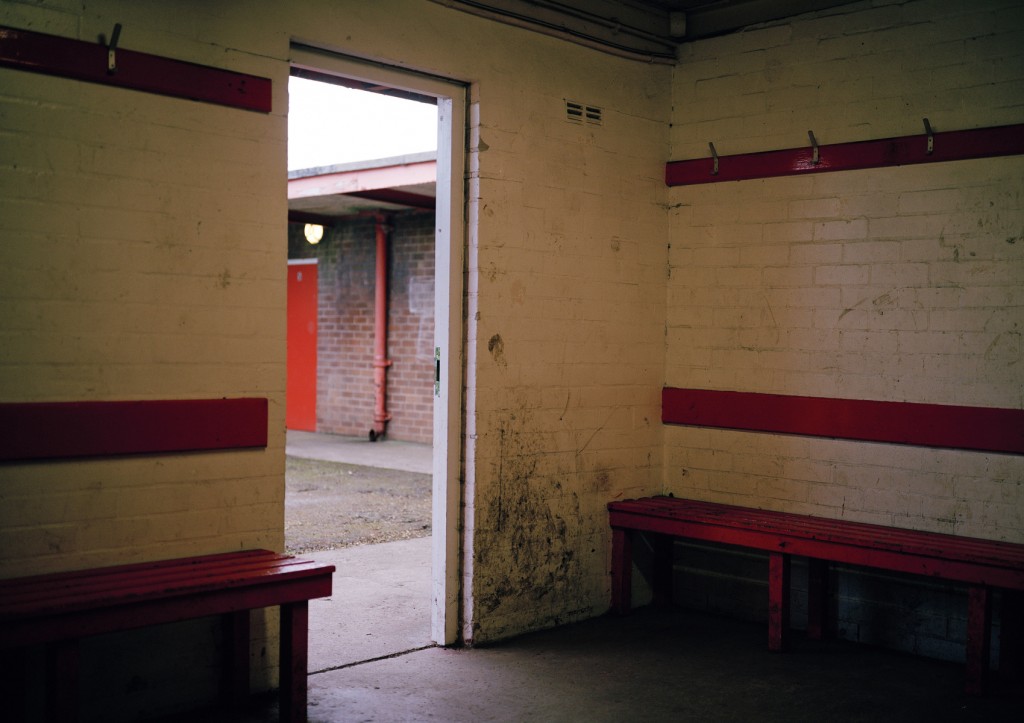 ross cooke, home, photographe, culture football, football populaire, district football, football dimanche, coach, la buvette de gustave, buvette, gustave le populaire, dorian beaune