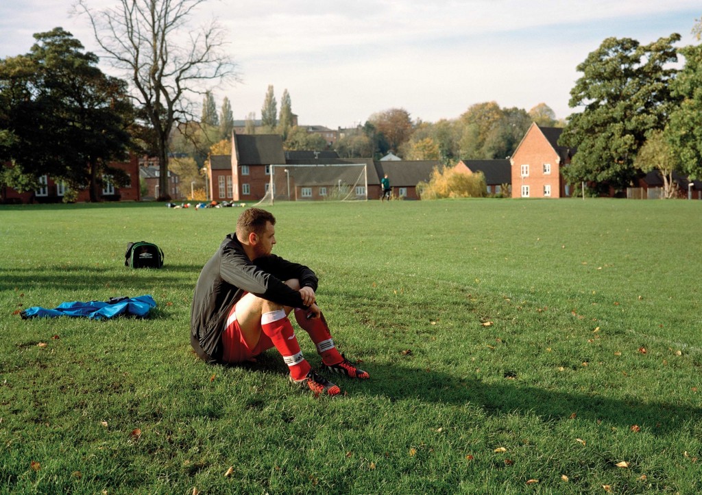 ross cooke, home, photographe, culture football, football populaire, district football, football dimanche, coach, la buvette de gustave, buvette, gustave le populaire, dorian beaune