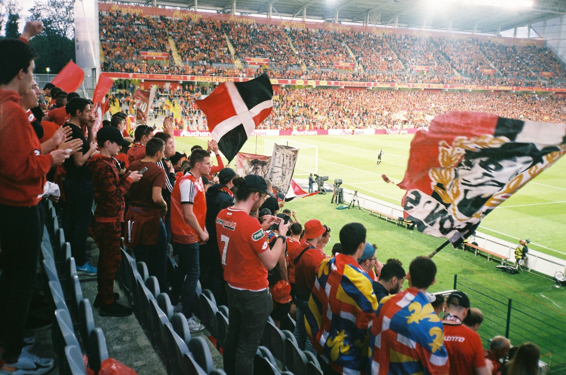 Fiers de Lens | Lens v Dijon